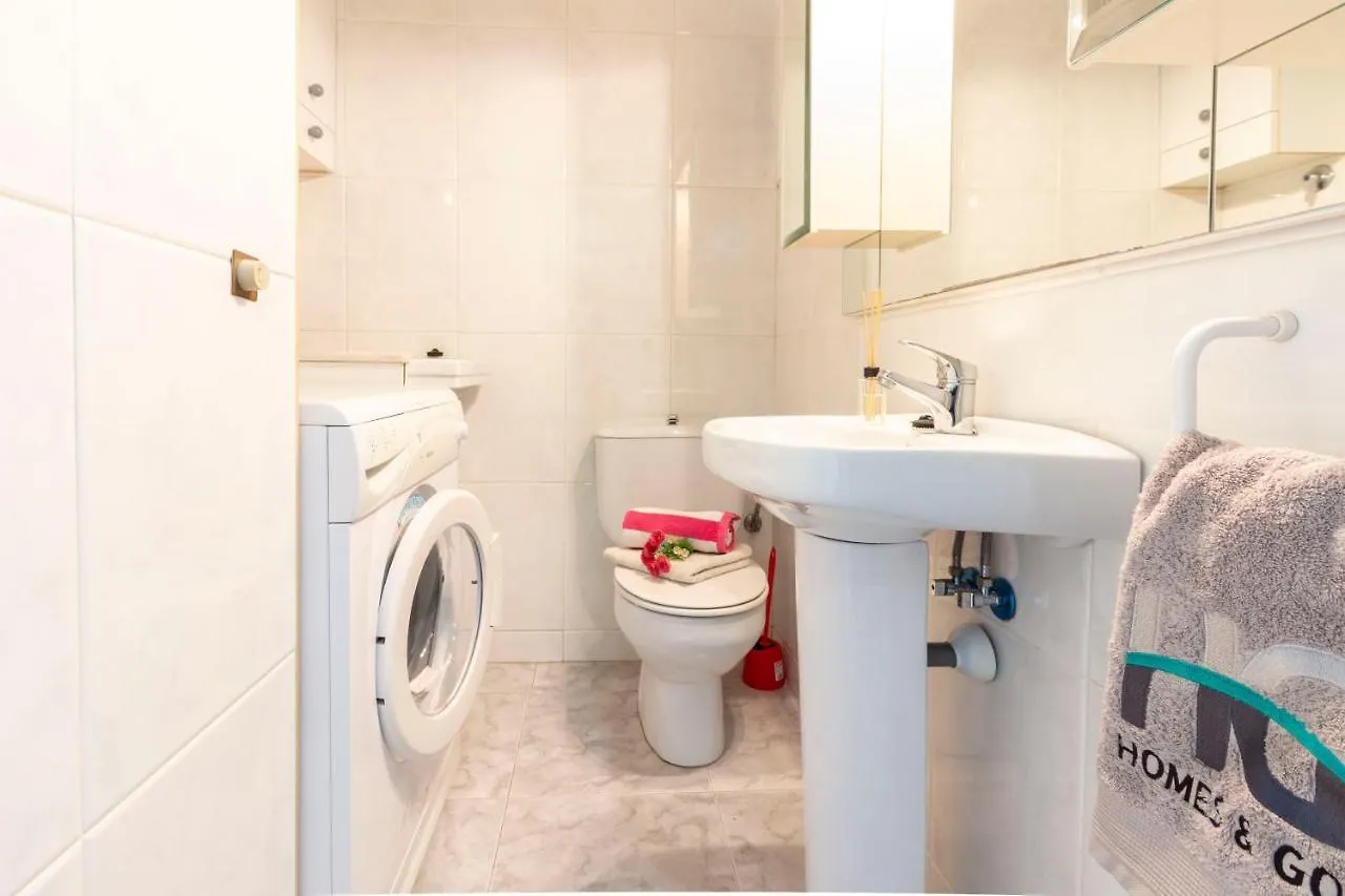 Homes&Go Bell Raco Confort III La Pineda 0*,